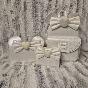 Lot de Disney Minnie Mariage Loungefly