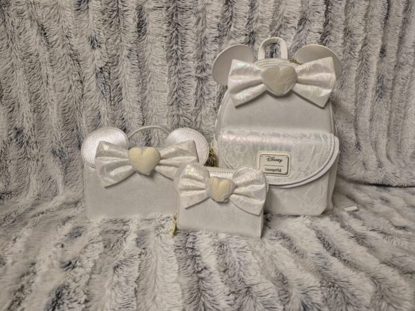 Lot de Disney Minnie Mariage Loungefly