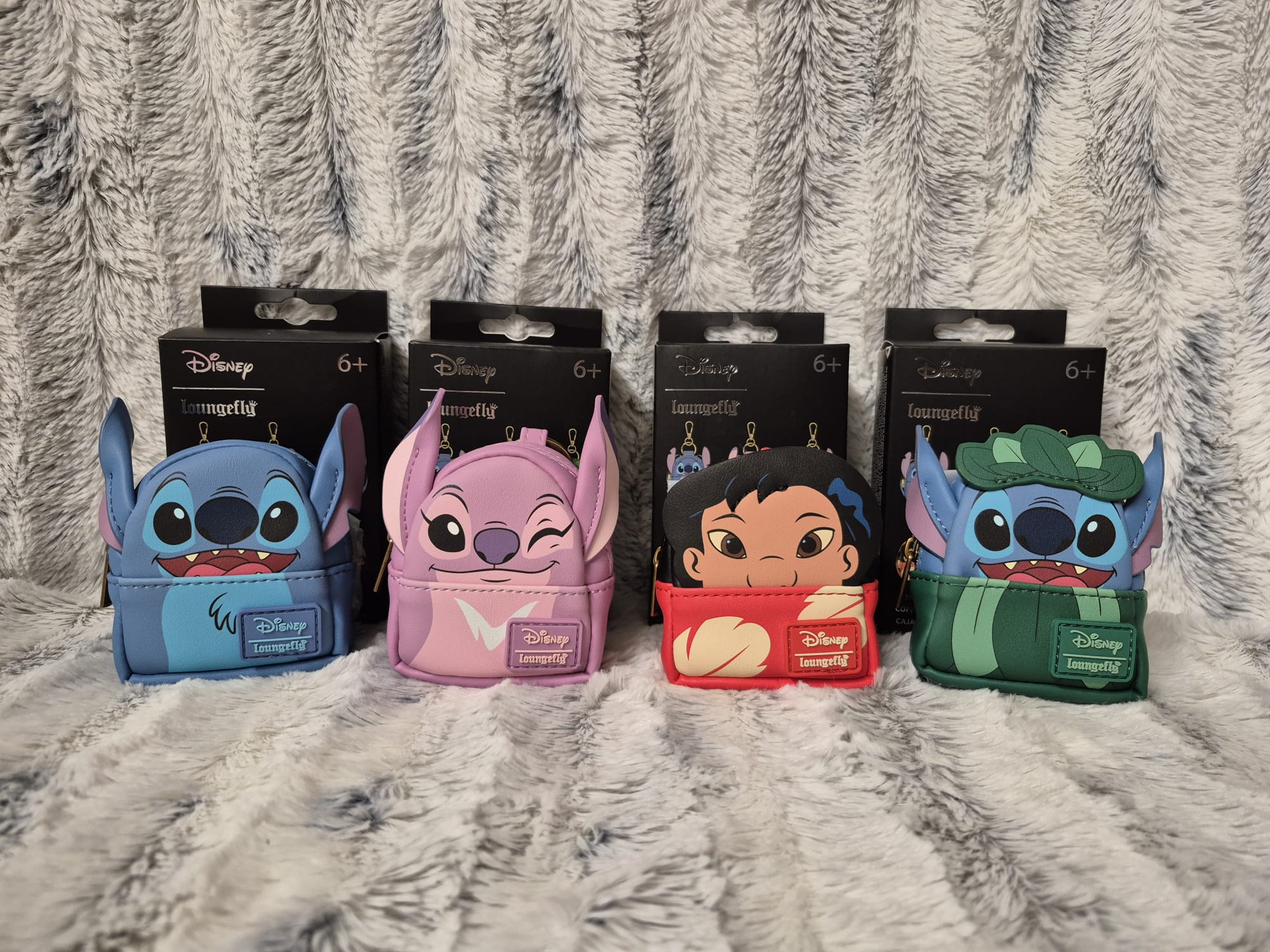 Blind box Lilo & Stitch - Porte clés sac Loungefly
