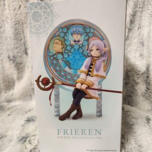 Figurine Frieren devant son miroir