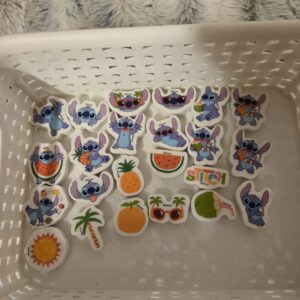 Gommes stitch - Lot de 23 gommes stitch summer
